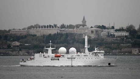 Brisanter Einsatz in der Ostsee - Franzosen-Schiff soll Putins Flotte abhören