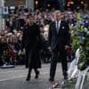 Het heden lijkt nooit ver weg tijdens Doden­herdenking op de Dam