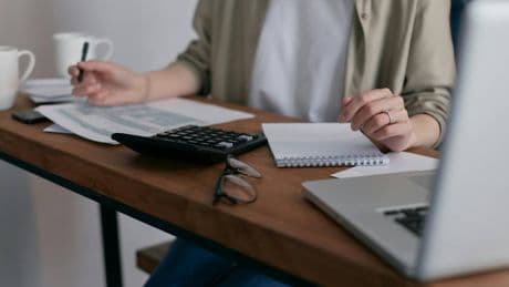 Bonus tredicesima da 100 euro, siamo all'ultima occasione: ecco come richiederlo
