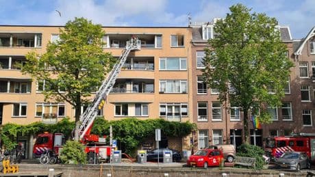 Dode door woningbrand in Amsterdam-West