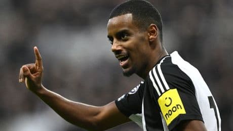 Alexander Isak categorically ruled out signing for club despite transfer clause
