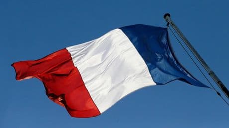 L'OCDE appelle la France à faire des efforts (autres que les hausses d'impôts) et abaisse nettement sa prévision de croissance pour 2025