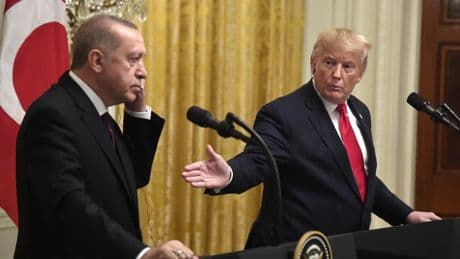 Erdogan invita a Trump a que visite Turquía durante una llamada telefónica