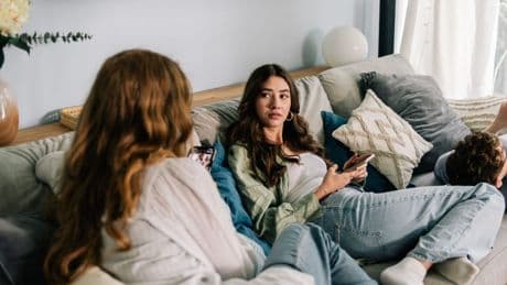 Geld verleihen, ohne Freundschaft zu riskieren: So geht's