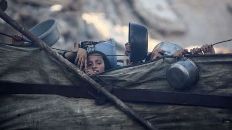 New Israel sanction warning after child killings in Gaza as UK accused of 'cowardice'