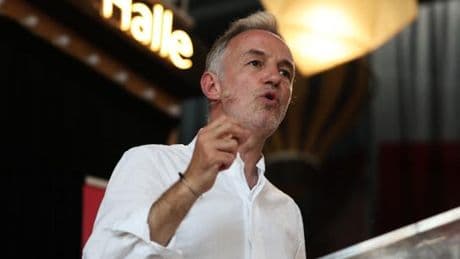Elections municipales 2026 : pour gagner Paris, Emmanuel Grégoire mise au-delà du périphérique
