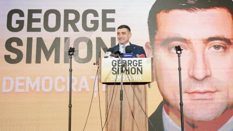 Présidentielle en Roumanie : le désenchantement démocratique pousse les électeurs à l’extrême droite
