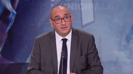 Usages d'armes blanches, "dissociation"... Laurent Nuñez alerte sur la "désinhibition de la violence" des mineurs