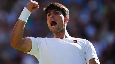Carlos Alcaraz survives major scare in gruelling five-setter with Fabio Fognini