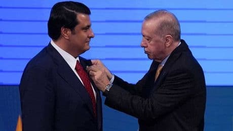 AKP'ye geçen belediye başkanı ilk iş olarak kadro dağıttı