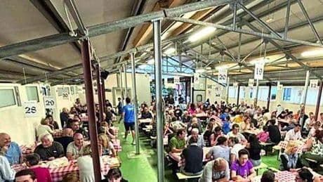 Polenta, arrosticini e pesci: tutti i sapori delle sagre nel Savonese