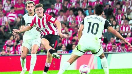 El único jugador del Athletic que falta por incorporarse