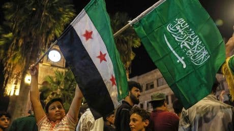 Krieg in Nahost: USA kündigen Ende der Syrien-Sanktionen an – Syrer feiern