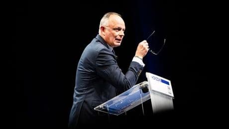 Edouard Philippe s’imagine en rassembleur de la droite et rêve d’un pacte avec Bruno Retailleau