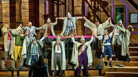 Bayreuth se ríe con los 'Cantores' de Wagner, la ópera idolatrada de Hitler