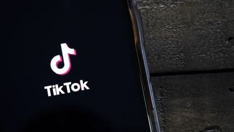 Tiktok reconnaît avoir hébergé des données des Européens en Chine... mais nie les partager avec Pékin