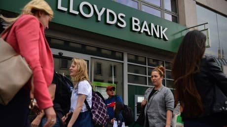 Lloyds Bank to axe bank account key perk for thousands of customers – check if you’ll have to pay more