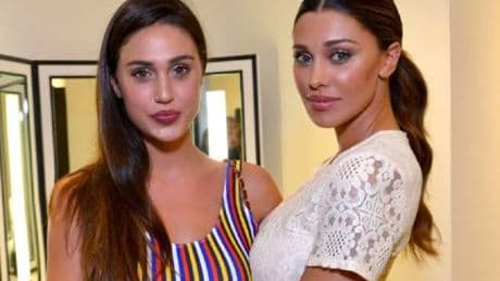 Belen e Cecilia, pace fatta tra le sorelle Rodriguez? La foto riaccende le speranze