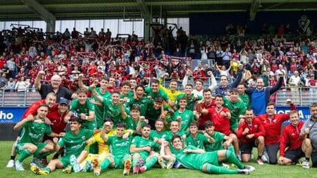 El gesto del Arenas con su afición y con 'Kali': «Te llevaremos siempre en el corazón»