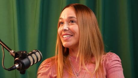 Beth Rodergas, 43 años: “Me dijeron que la endometriosis mejoraría con el embarazo, pero después de ser madre, el dolor seguía”