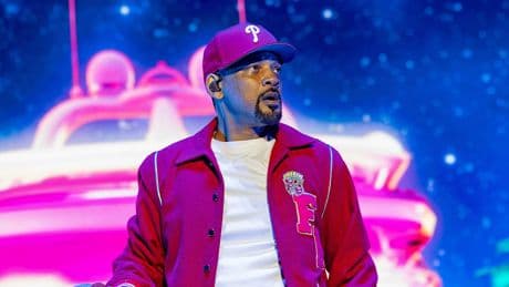 Fans mit acht Fingern - Hat Will Smith Publikum mit KI voller geschummelt?