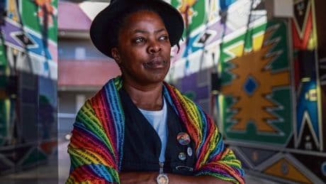 De Londres au Portugal, l’engagement sans faille de la photographe Zanele Muholi en faveur des personnes LGBTQ+
