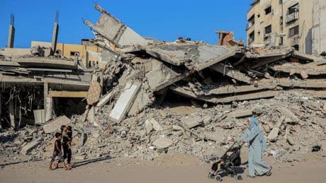 Guerre à Gaza, jour 692 : raid d’Israël en Syrie, vote sur l’avenir des Casques bleus au Liban