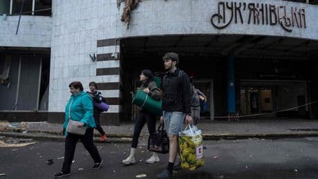 Terror-Angriffe auf die Ukraine - Putin lässt U-Bahn in Kiew attackieren