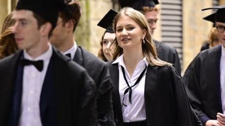 Belgien: Kronprinzessin Elisabeth bangt um Studienplatz in Harvard