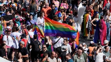 Viel los in Landeshauptstadt: Buntes Zeichen für Vielfalt - Tausende feiern CSD in Erfurt