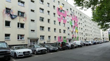 Niemand hat sie je gesehen - BILD im Haus der 82 Geister-Bewohner