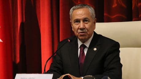 Bülent Arınç: Ekrem İmamoğlu tutuksuz yargılanmalı