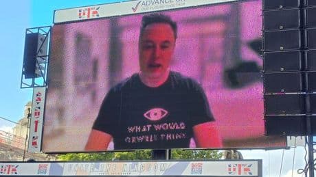 Elon Musk humiliated by simple response after telling Tommy Robinson rally 'violence will come'