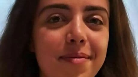 Giulia Bonin scomparsa a Trieste, la 25enne è sparita da sabato. L'appello della famiglia sui social: «Siamo disperati»