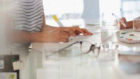 Marketingmanagerin: "Ich profitiere vom hohen Gehaltsniveau in der Industrie"