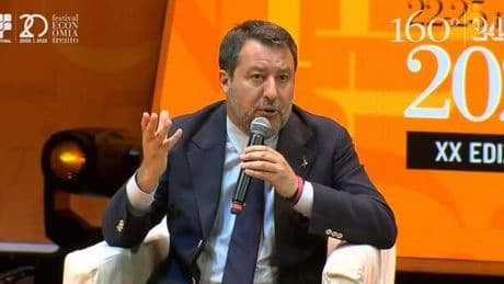 Salvini apre a Musk: «Starlink è in corsa per il wi-fi sui treni, sperimentazione in corso»