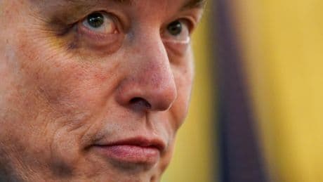 El ojo morado de Musk en su adiós a la Casa Blanca: "Le dije a mi hijo pequeño 'anda, golpéame en la cara' y lo hizo"