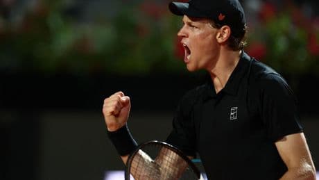 Tennis : Jannik Sinner s’invite en quarts à Rome