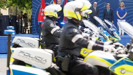 Almeida valora cesar al director de la Policía al &quot;no enterarse por él&quot; del atropello a una niña