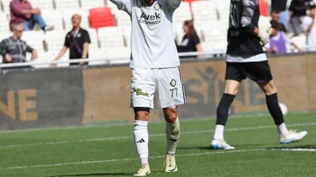 Altay, 2. Lig'e veda etti!