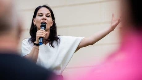 Wechsel nach New York: Baerbock ruft zu mehr Miteinander unter Demokraten auf