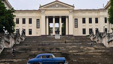 Près de deux mois de salaire pour 3 gigas : à Cuba la hausse du prix d’Internet ne passe pas