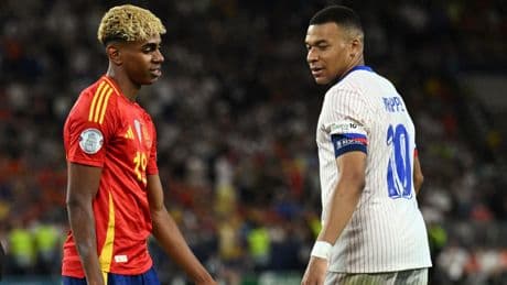 Kral Midas gibi dokunduğu altına dönüşen Lamine Yamal, Mbappe'nin kabusu oldu!