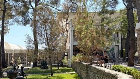 A Saint-Paul-de-Vence, à la table de la Fondation Maeght
