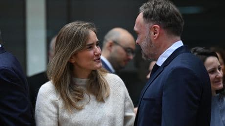España y Portugal piden a Bruselas una reunión a cuatro con Francia para exigir más interconexiones eléctricas