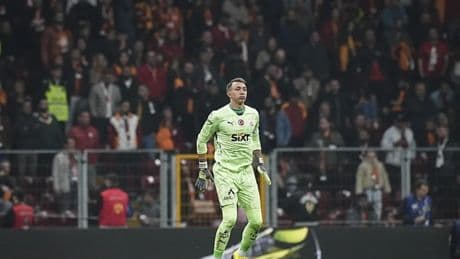 Fernando Muslera'dan taraftarlara Türkçe mesaj!