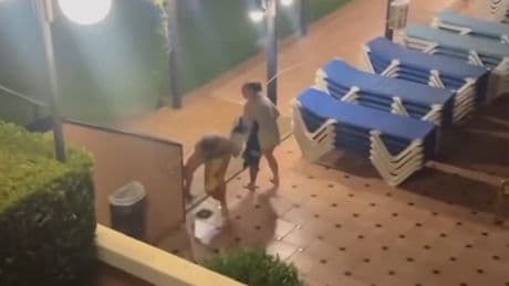 Neue Eskalation im Kampf um die Liege - Handtuch-Diebe schlagen zu