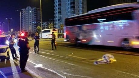 Kayseri'de korkunç kaza! Önce hafif ticari araç çarptı sonra otomobil ezdi