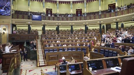 Primer batacazo del Gobierno en el nuevo curso por la reducción de jornada laboral