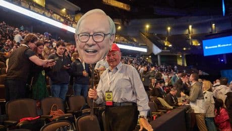 Los seguidores de Buffett se despiden en una emotiva "peregrinación" a Omaha